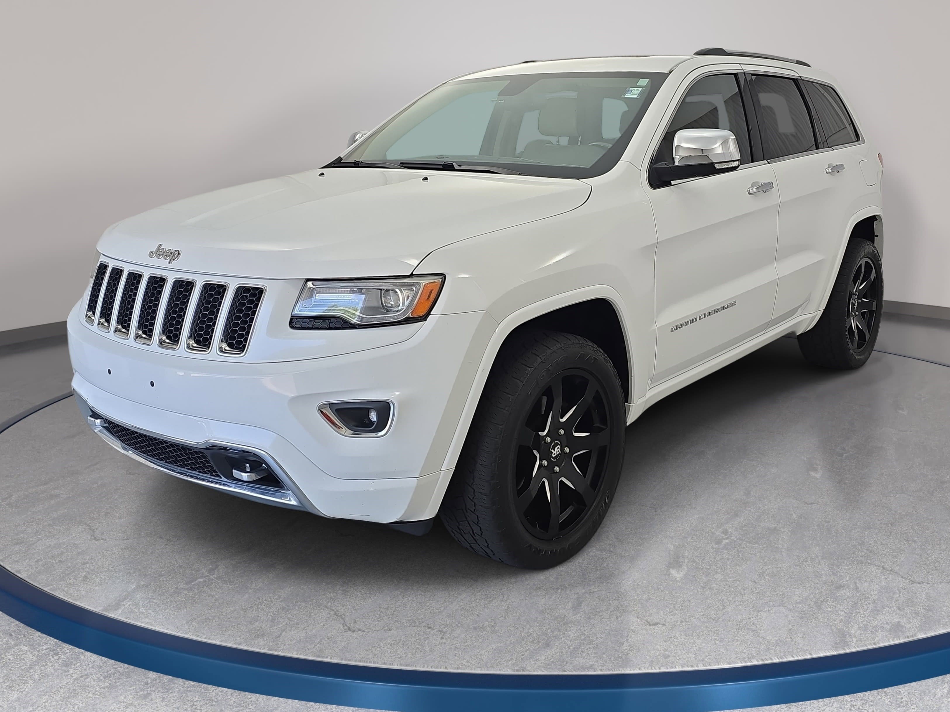 Used 2014 Jeep Grand Cherokee Overland image 1