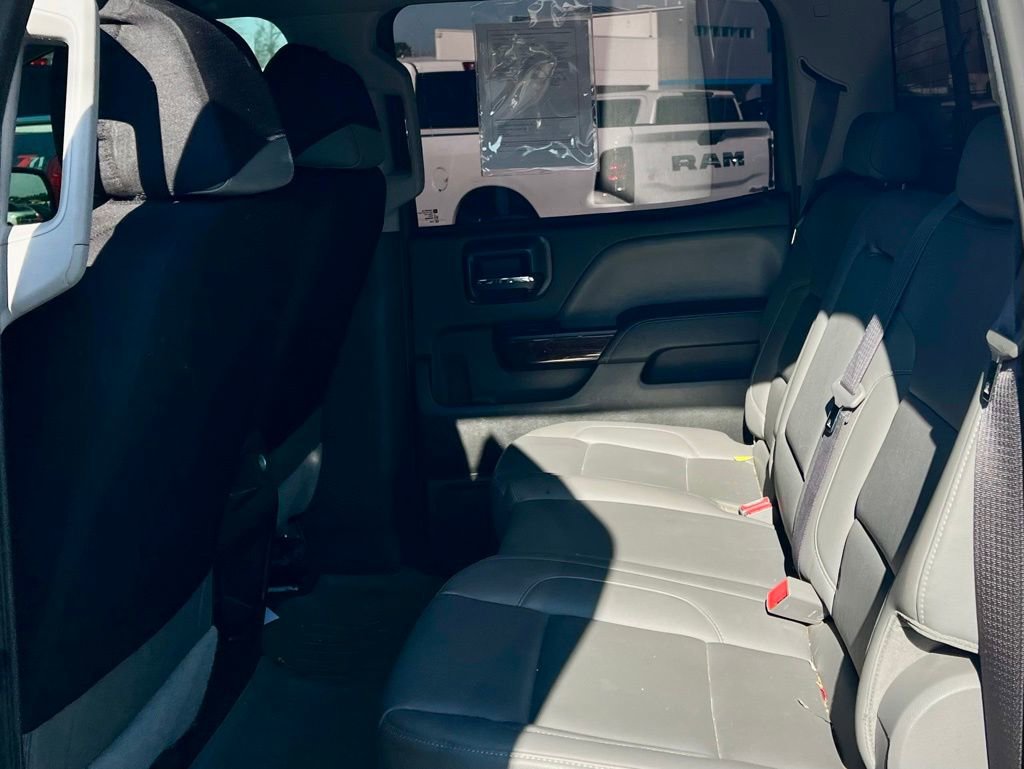 Used 2017 GMC Sierra 1500 SLT w/ SLT Premium Package image 4