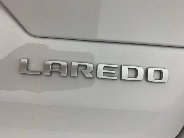 New 2026 Jeep Grand Cherokee Laredo X AWD/4WD image 9