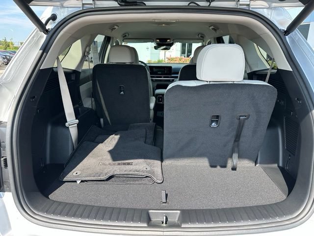 Used 2025 Kia Sorento EX AWD/4WD image 14