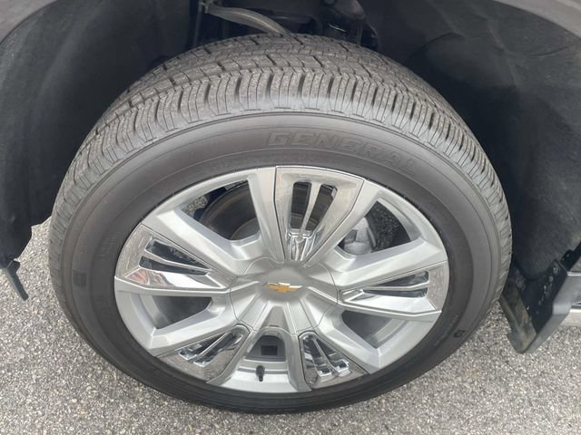 Used 2023 Chevrolet Silverado 1500 High Country AWD/4WD image 11