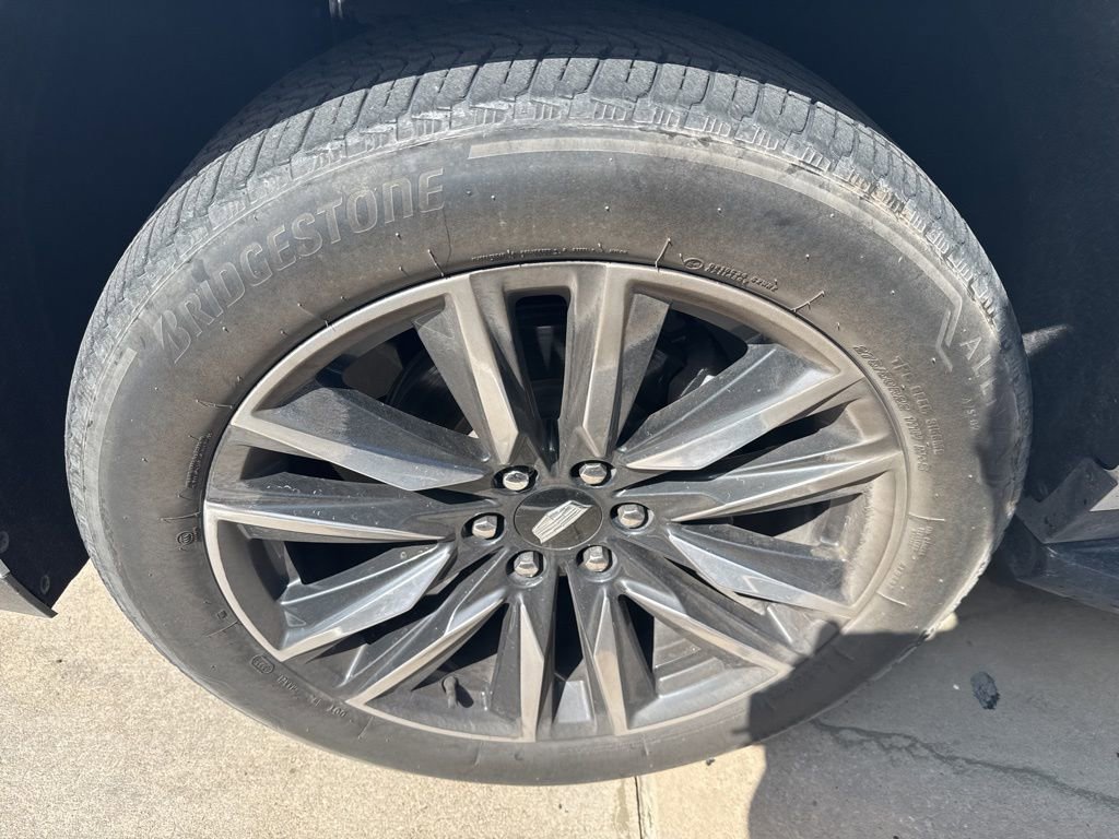 Used 2023 Cadillac Escalade Sport w/ LPO, Floor Liner Package image 8