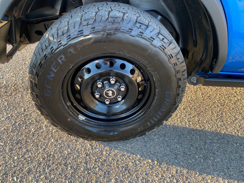 Used 2023 Ford Bronco Black Diamond image 33