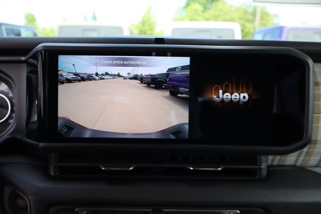 New 2026 Jeep Gladiator Sport AWD/4WD image 25