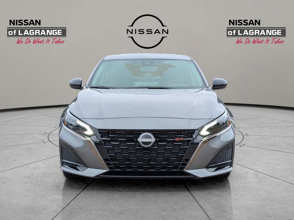 New 2025 Nissan Altima 2.5 SR w/ SR Premium Package image 2