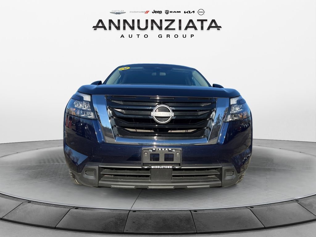 Certified 2024 Nissan Pathfinder SV image 8