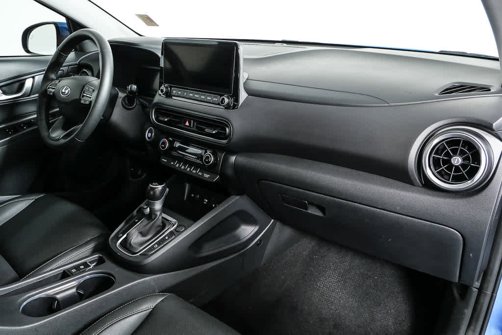 Used 2022 Hyundai Kona Limited image 24