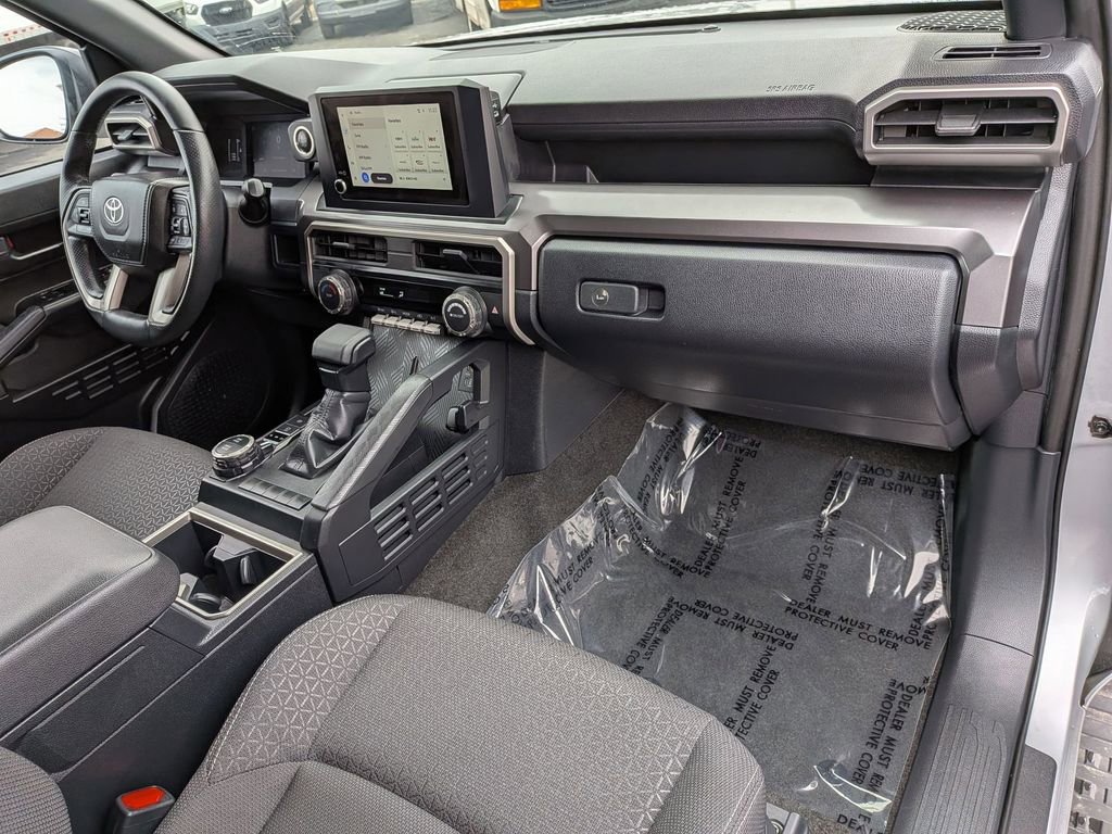 Used 2025 Toyota 4Runner SR5 image 31