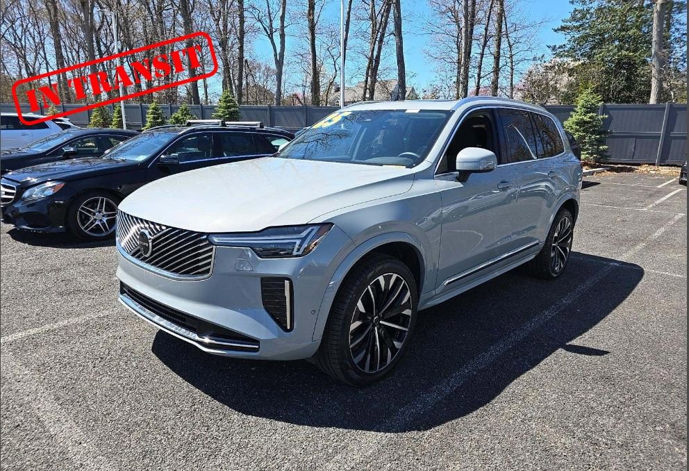 Used 2025 Volvo XC90 B6 Plus image 1