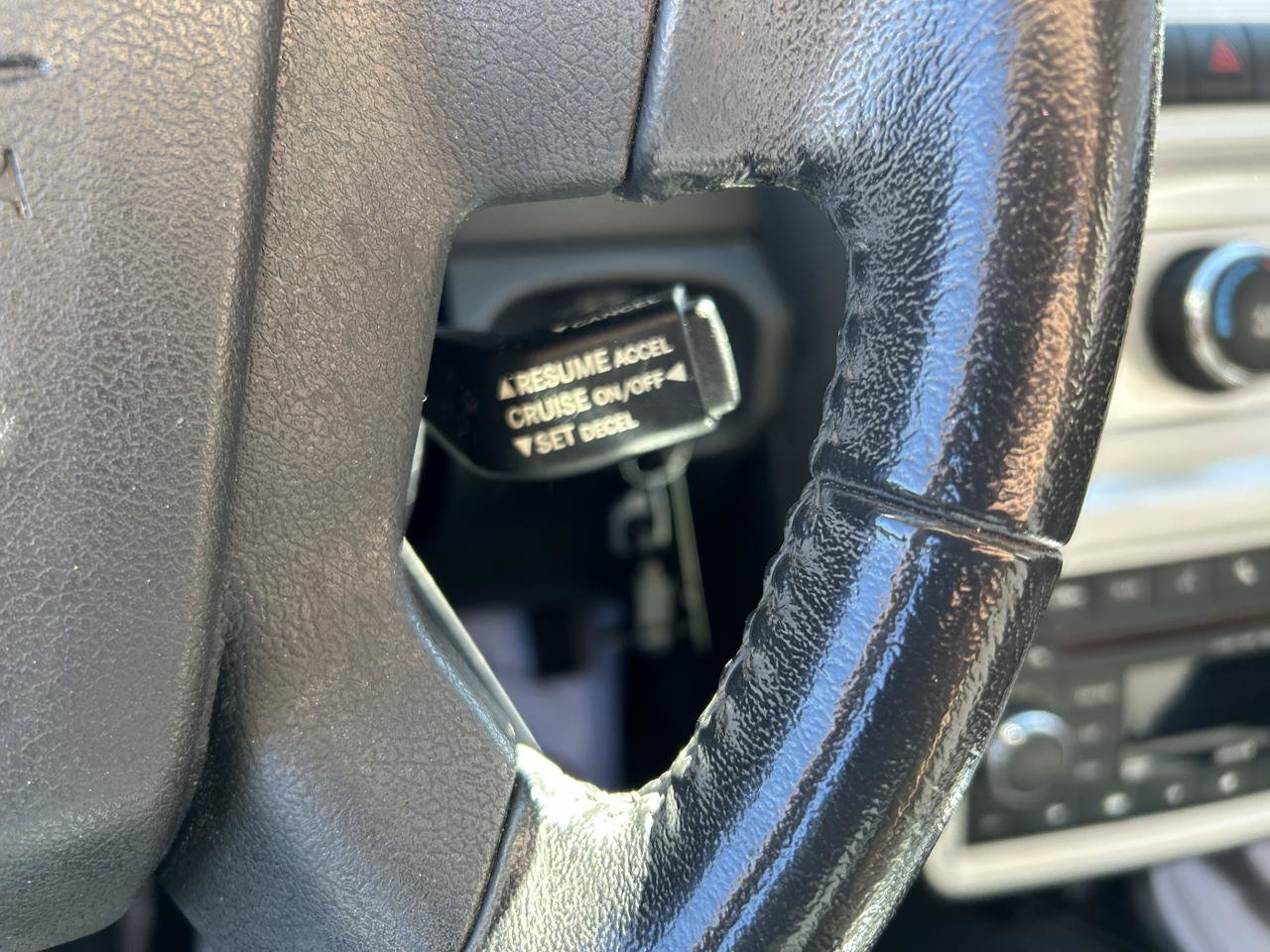 Used 2010 Dodge Journey SXT FWD image 18