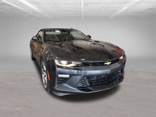 Used 2017 Chevrolet Camaro SS RWD image 3