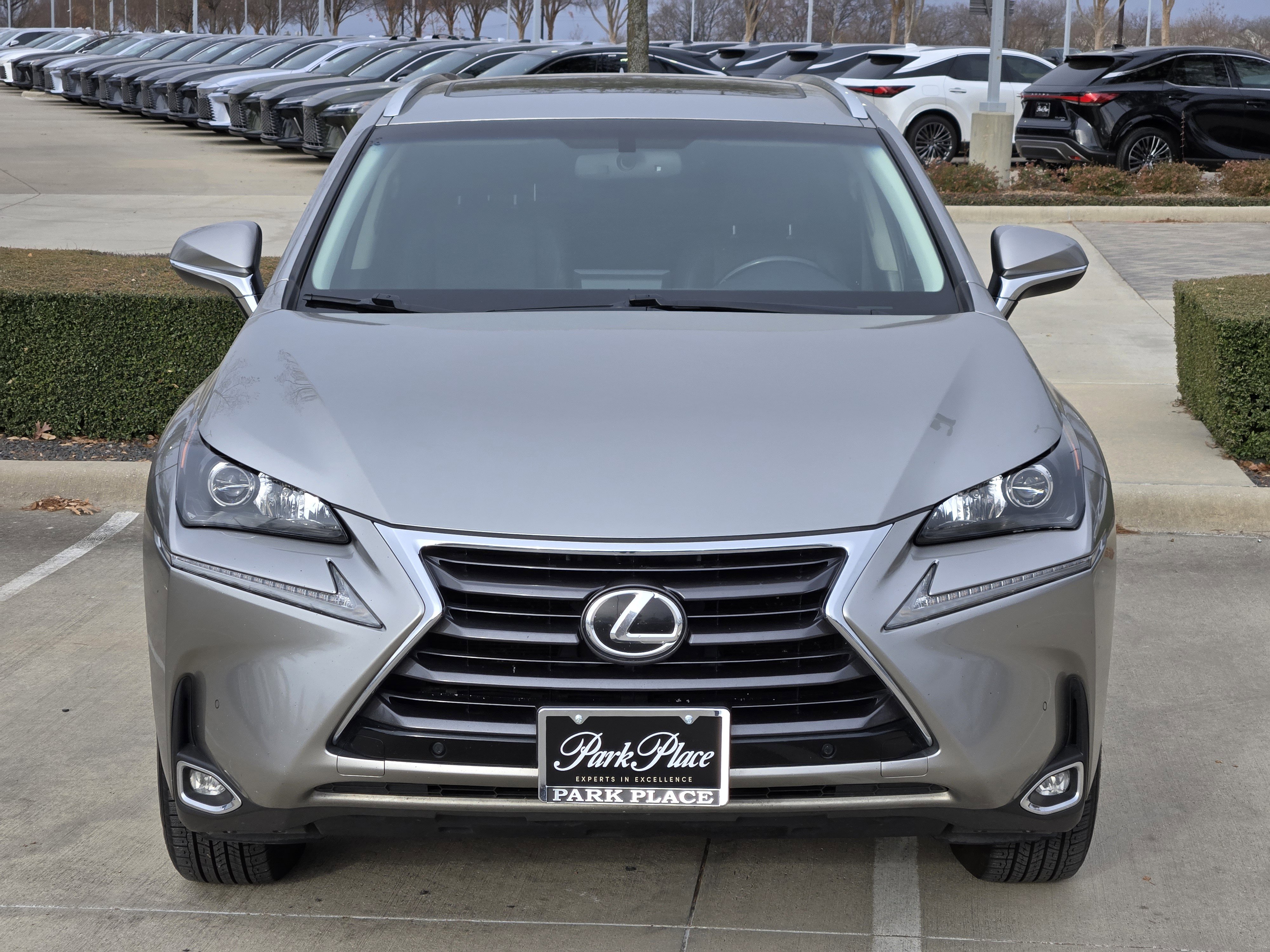Used 2016 Lexus NX 200t FWD image 9