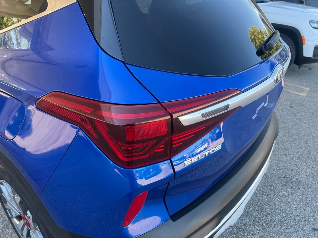 Used 2021 Kia Seltos SX w/ SX Sunroof Package AWD/4WD image 38
