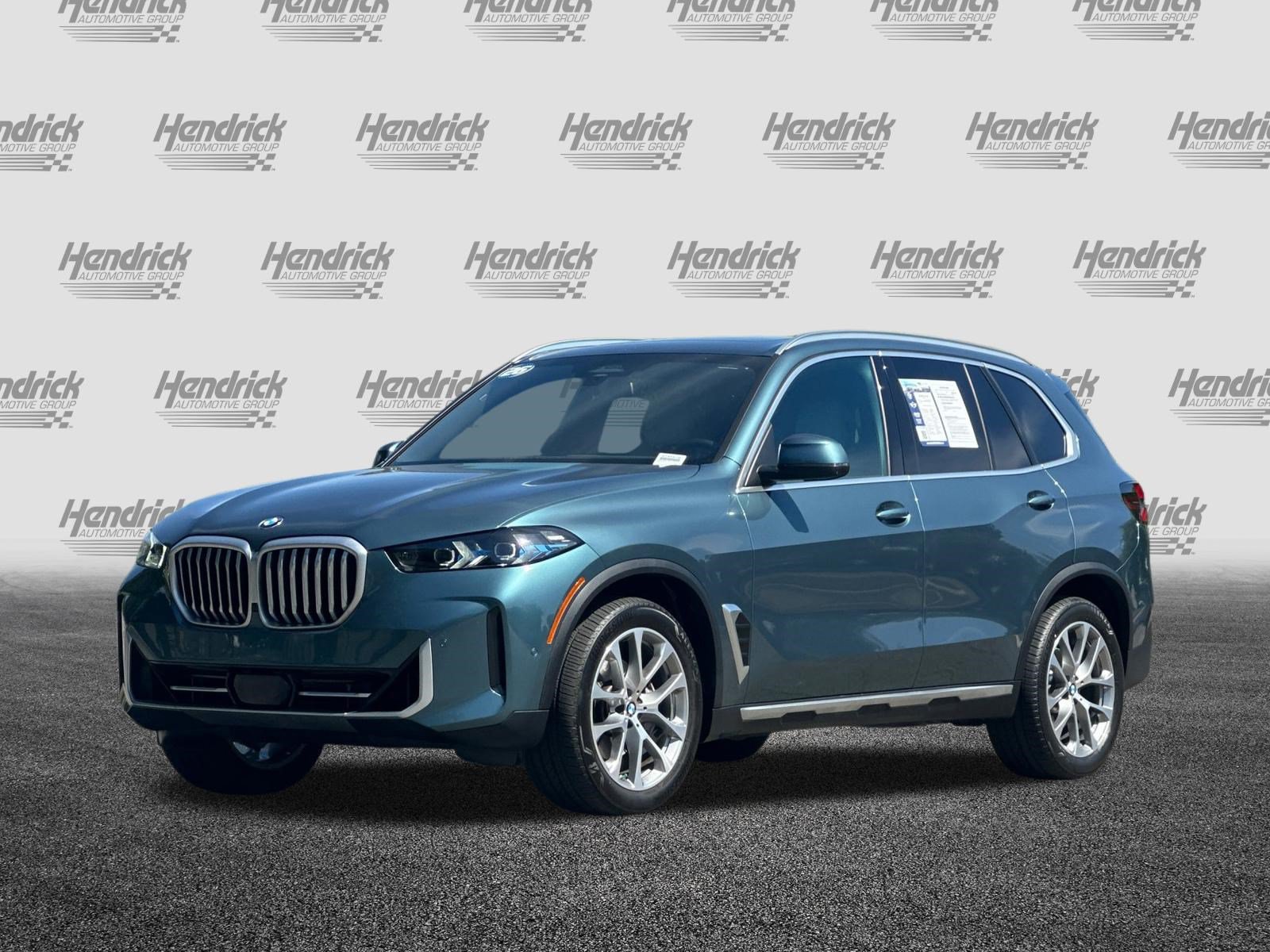 Used 2026 BMW X5 xDrive40i AWD/4WD image 9