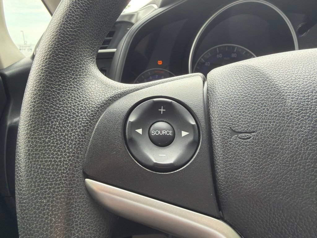 Used 2018 Honda Fit LX image 7