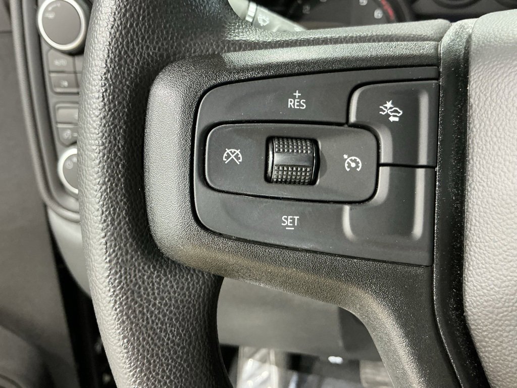 Used 2025 Chevrolet Silverado 1500 Custom Trail Boss w/ Dark Appearance Package image 18