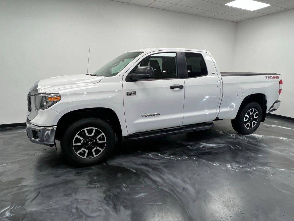 Used 2018 Toyota Tundra SR5 image 19