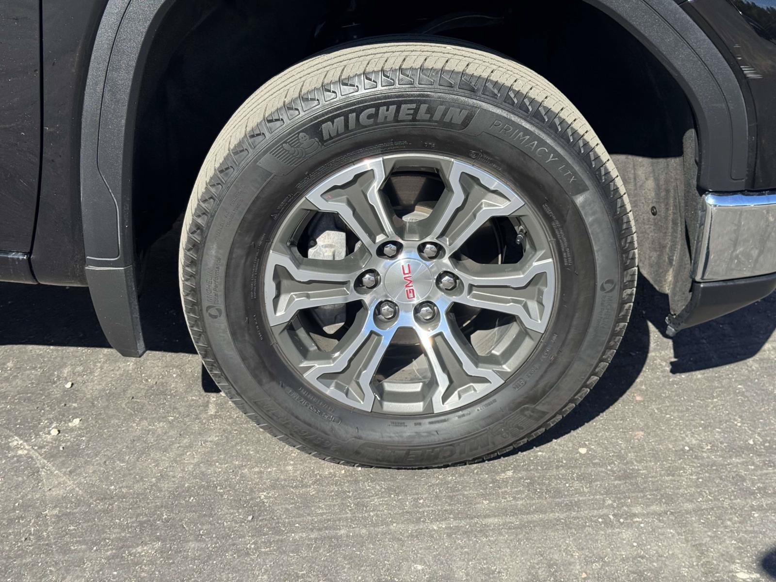 Used 2025 GMC Sierra 1500 SLT AWD/4WD image 9