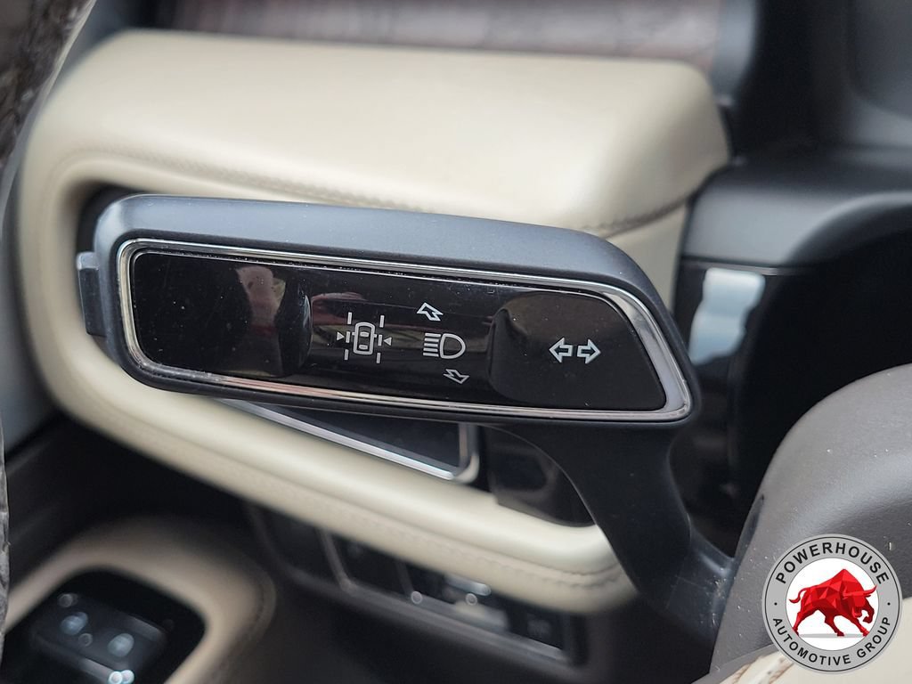 Used 2021 Lincoln Aviator Reserve w/ Equipment Group 201A RWD image 35