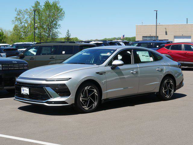 New 2026 Hyundai Sonata SEL AWD/4WD image 2