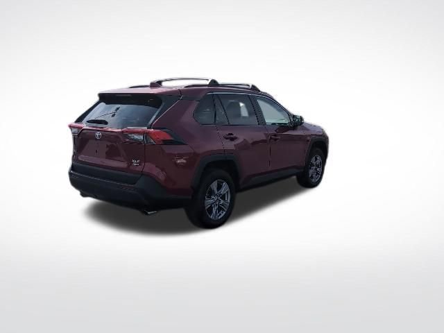 Certified 2022 Toyota RAV4 XLE w/ Convenience Package image 5