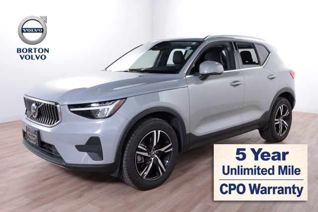 Certified 2025 Volvo XC40 B5 Plus w/ Protection Package Premier