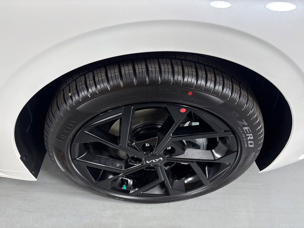 New 2026 Kia K5 GT-Line image 8