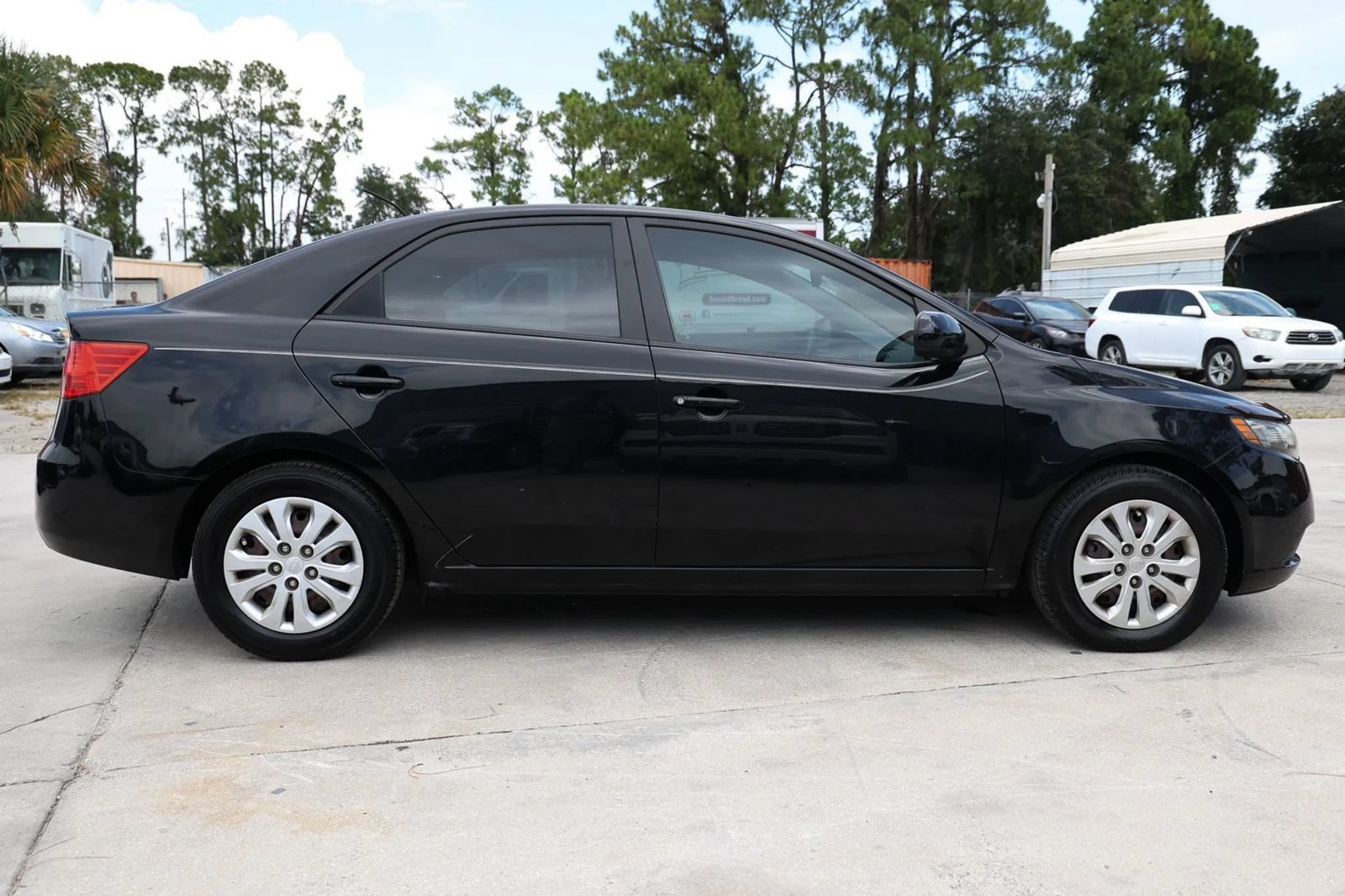 Used 2012 Kia Forte LX FWD image 8