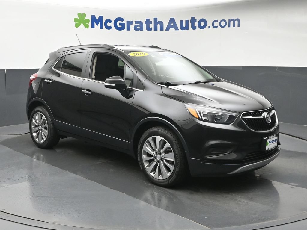 Used 2019 Buick Encore Preferred FWD image 2