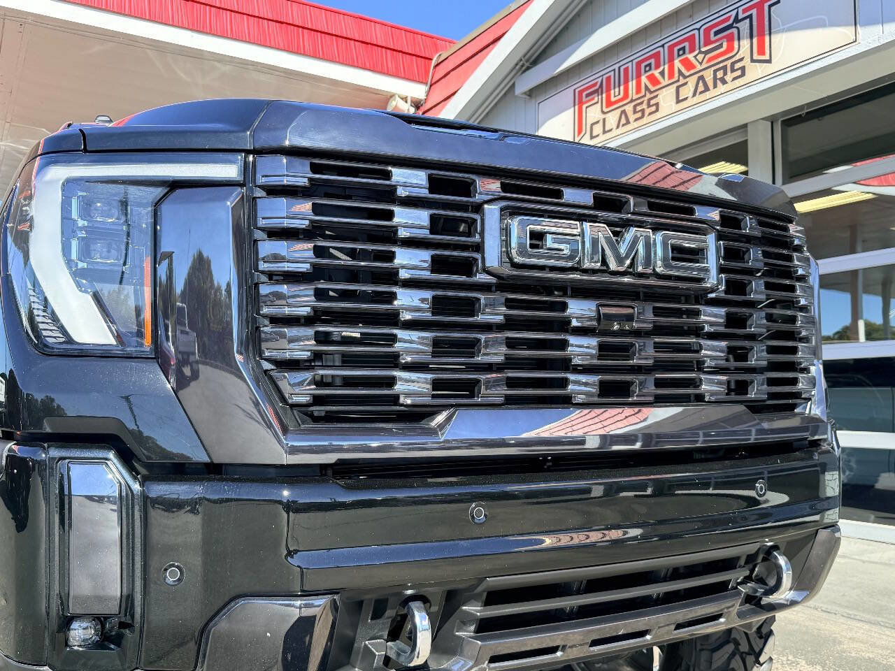 Used 2024 GMC Sierra 2500 Denali Ultimate w/ Max Trailering Package image 17