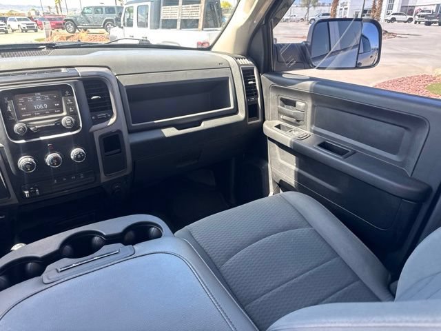 Used 2016 RAM 3500 Tradesman w/ Chrome Appearance Group AWD/4WD image 16
