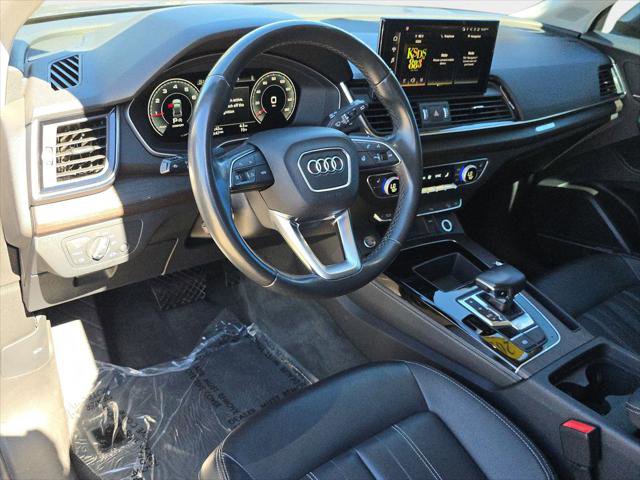 Used 2023 Audi Q5 2.0T Premium Plus w/ Premium Plus Package AWD/4WD image 20