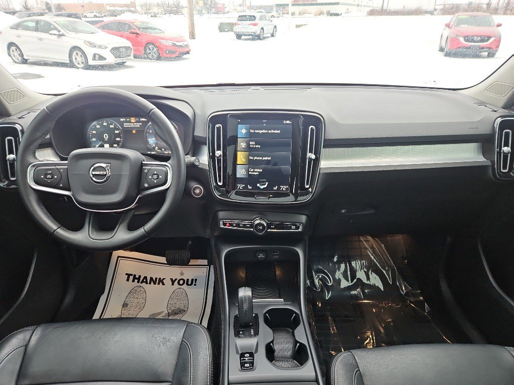 Used 2019 Volvo XC40 T5 Momentum image 13