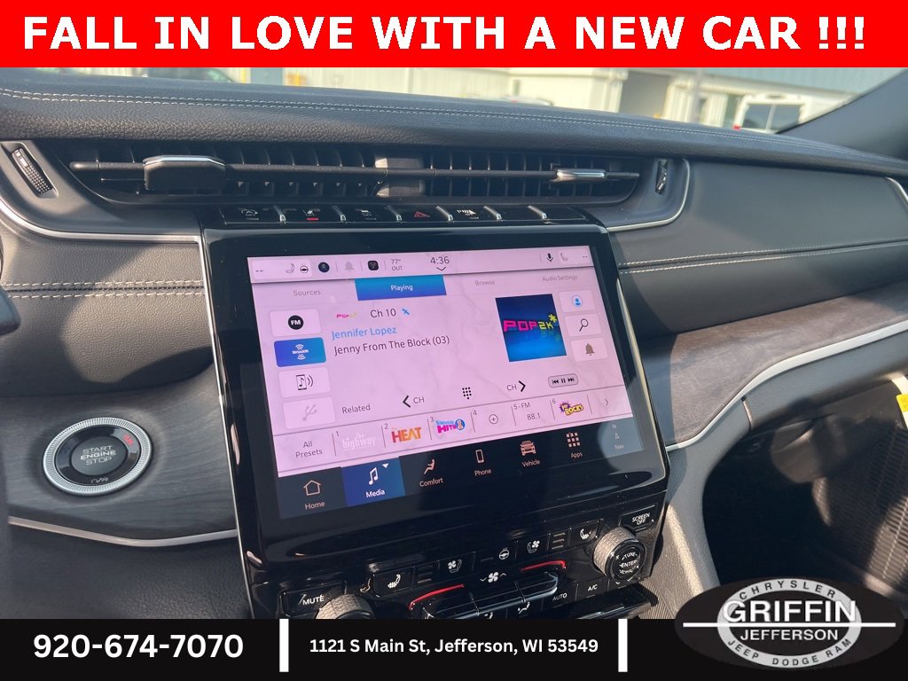 New 2025 Jeep Grand Cherokee Limited w/ Luxury Tech Group II image 19