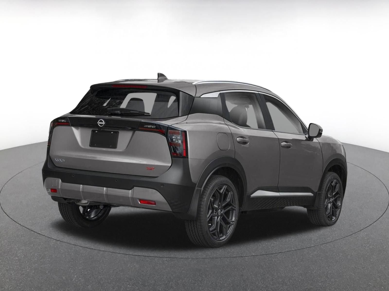Used 2026 Nissan Kicks SR FWD video 2