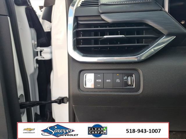 Used 2024 GMC Acadia Elevation image 16