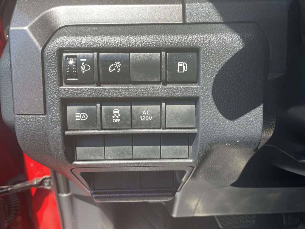 Used 2025 Toyota 4Runner TRD Off-Road AWD/4WD image 26