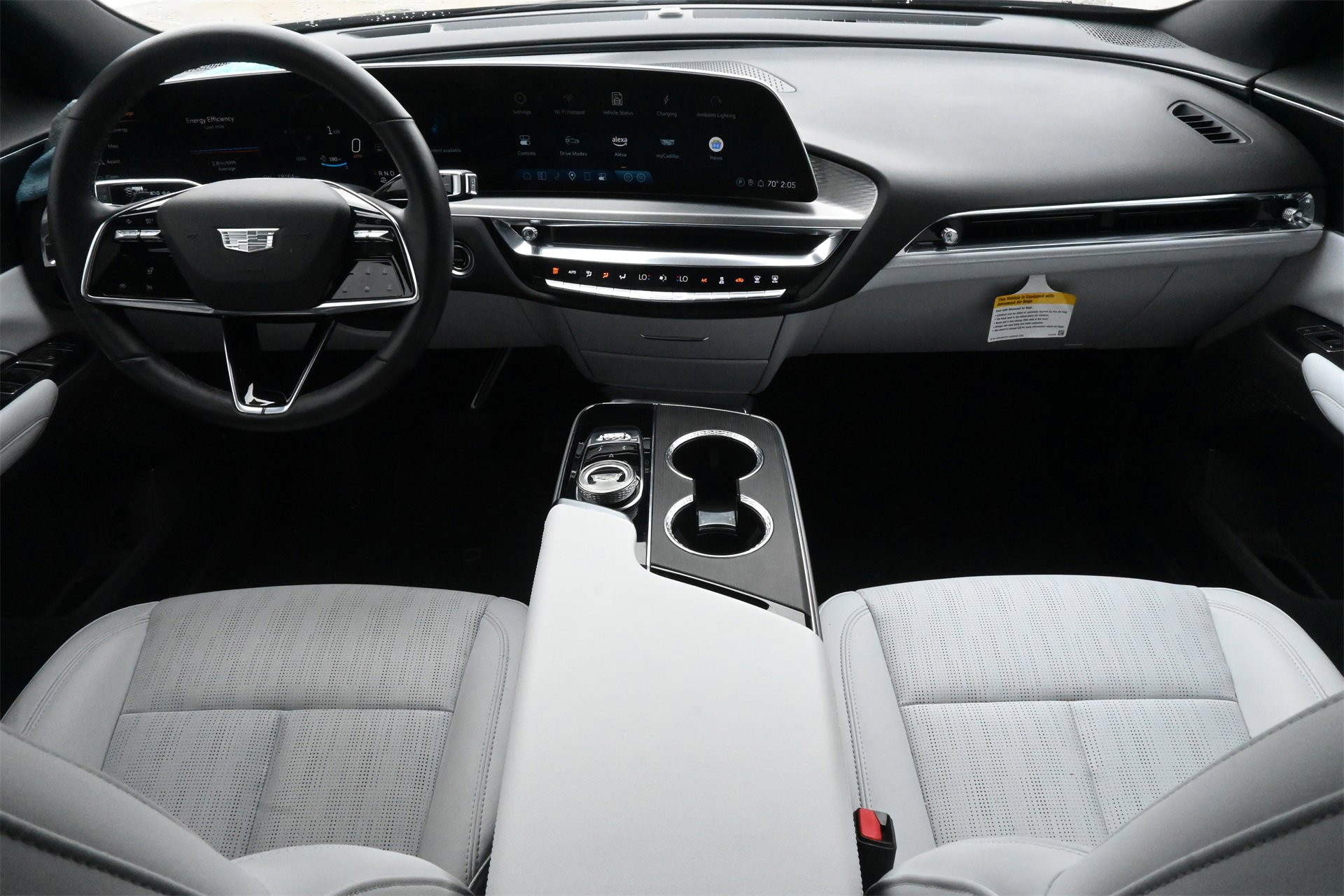 Certified 2024 Cadillac Lyriq Luxury image 7