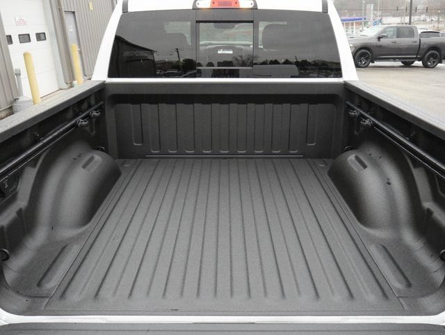 New 2026 RAM 1500 Big Horn AWD/4WD image 13