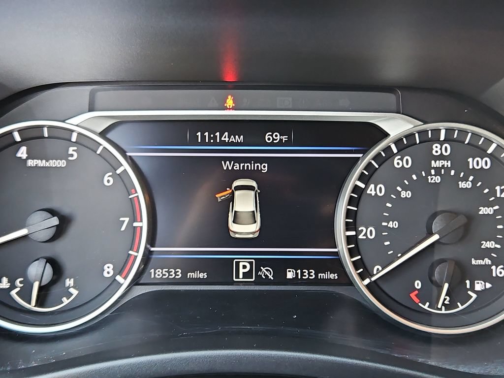 Used 2024 Nissan Sentra SV w/ Lighting Package FWD image 13