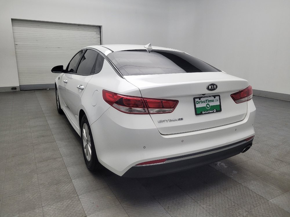 Used 2018 Kia Optima LX w/ Convenience Package image 5