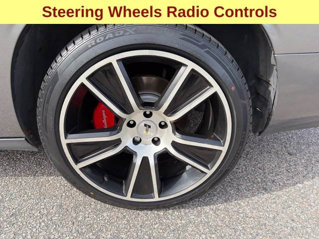 Used 2011 Dodge Challenger R/T RWD image 9