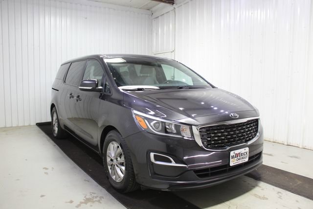 Used 2021 Kia Sedona LX FWD video 1