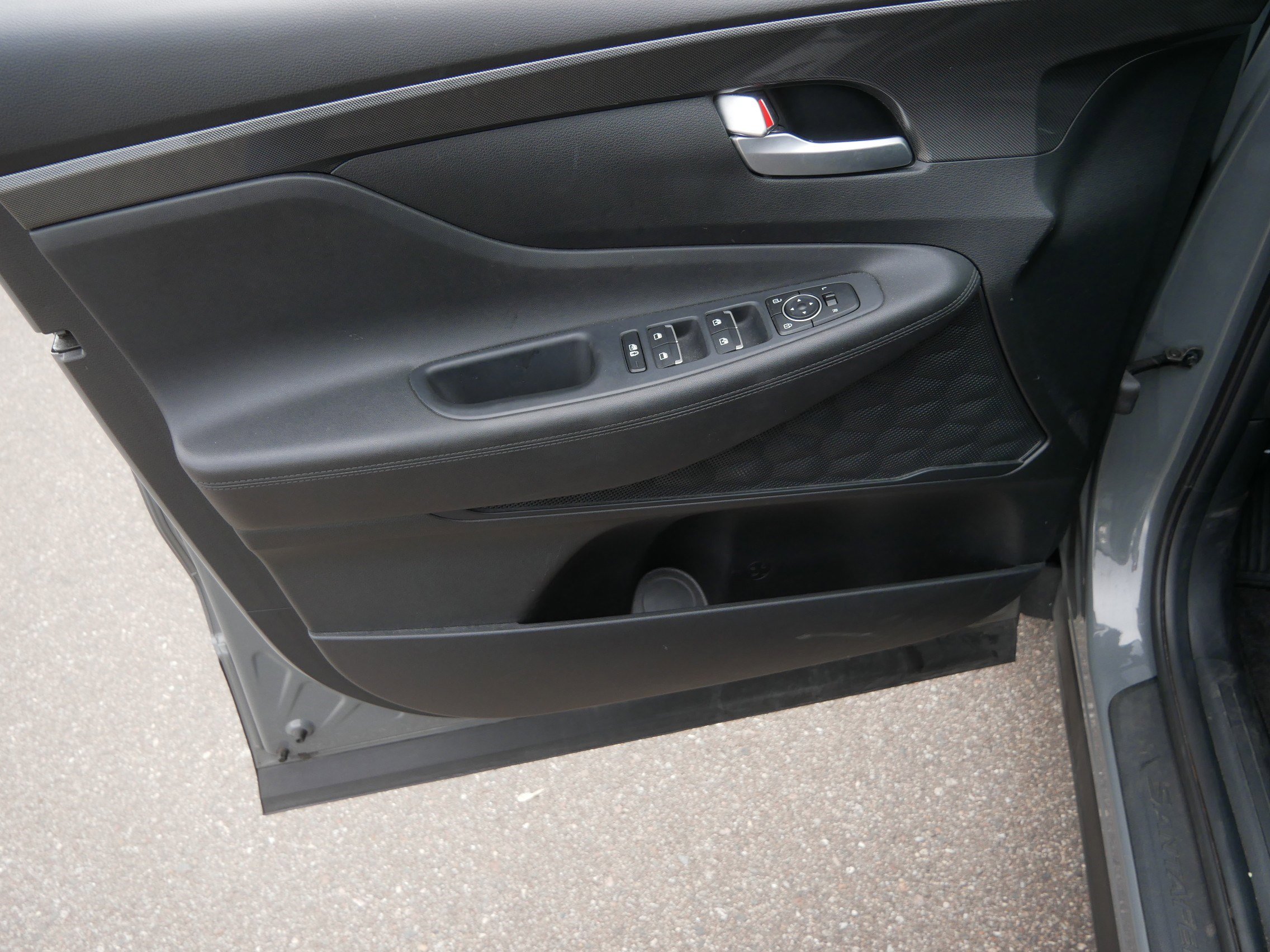 Used 2023 Hyundai Santa Fe SEL AWD/4WD image 20