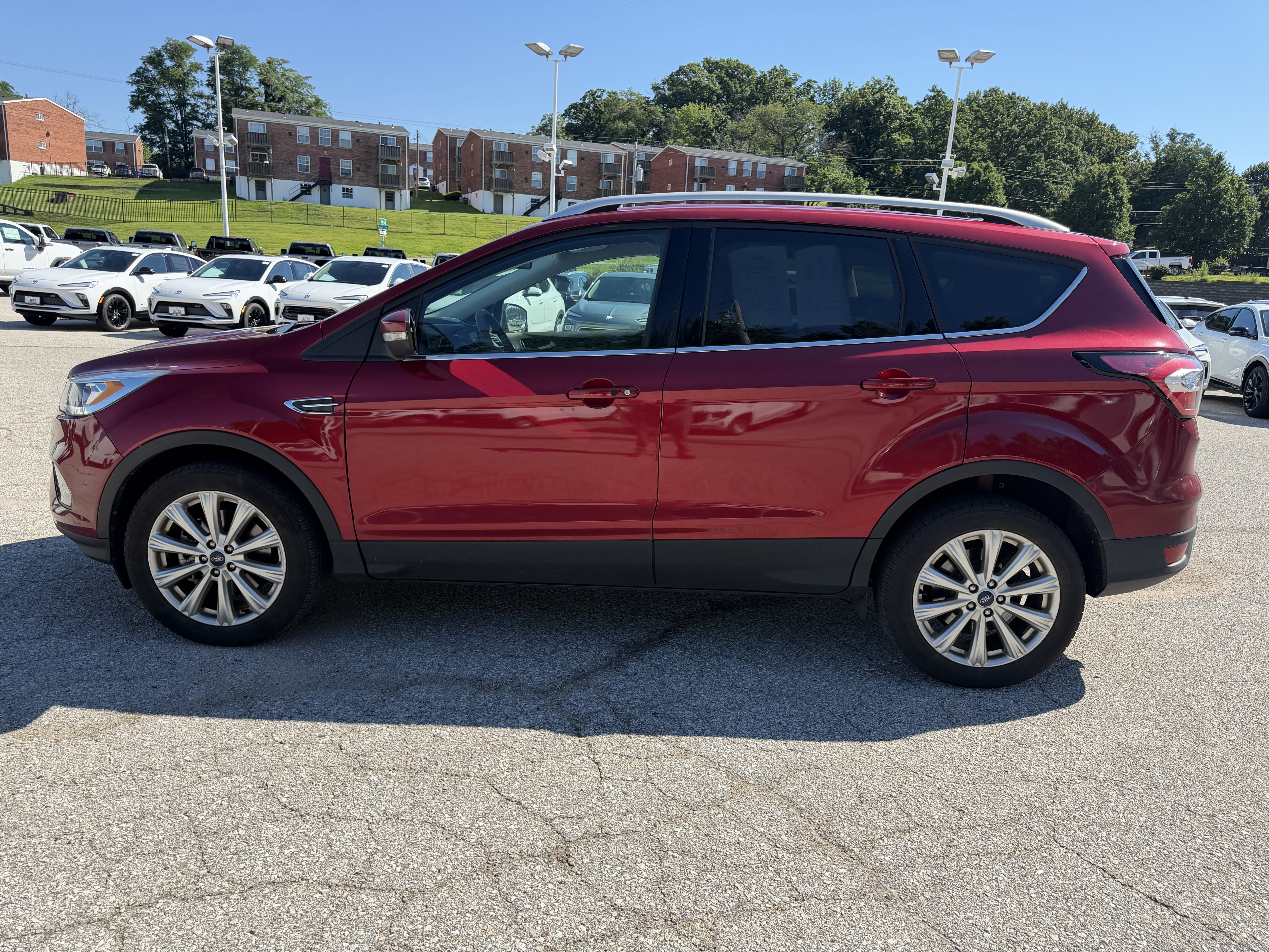 Used 2017 Ford Escape Titanium AWD/4WD image 5