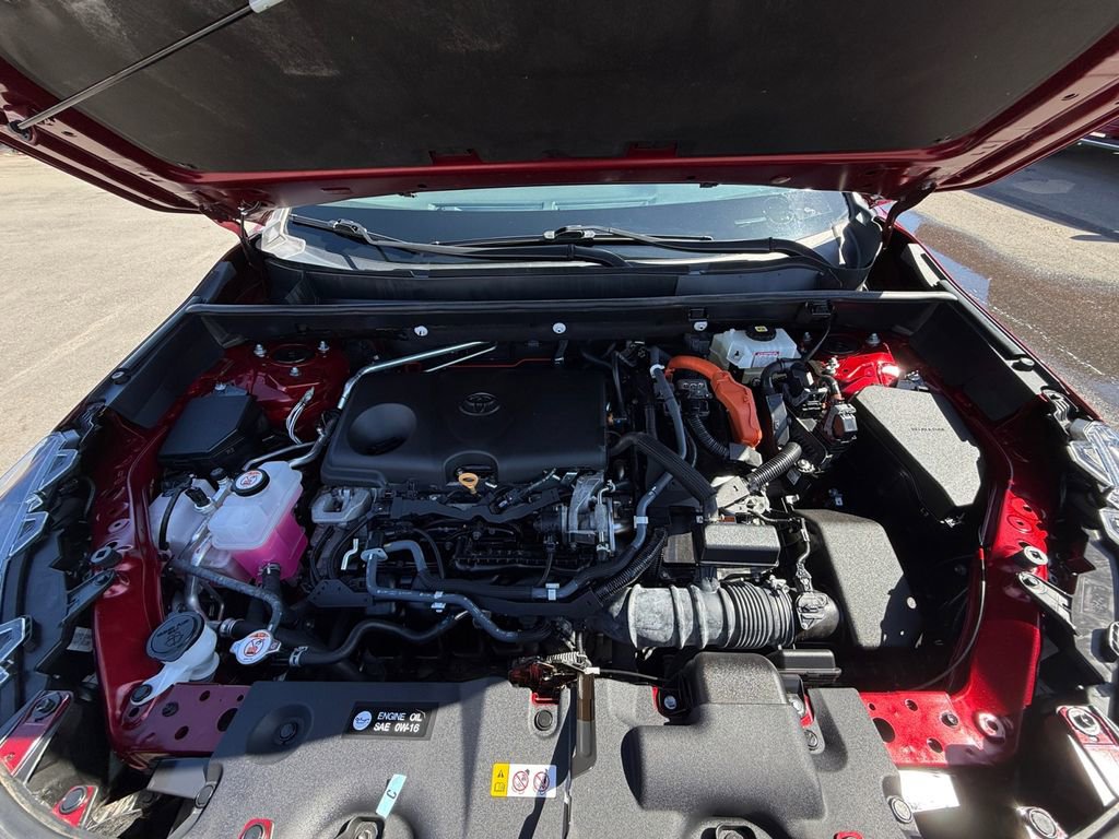 Used 2021 Toyota RAV4 XLE w/ Convenience Package image 26