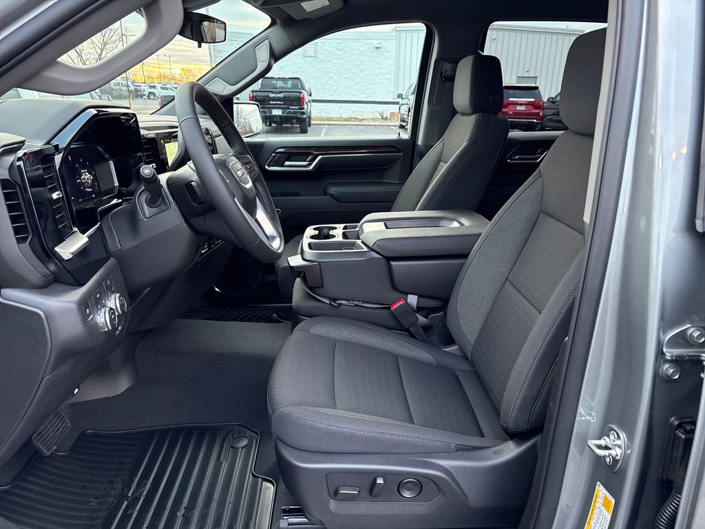 New 2026 GMC Sierra 1500 Elevation image 13