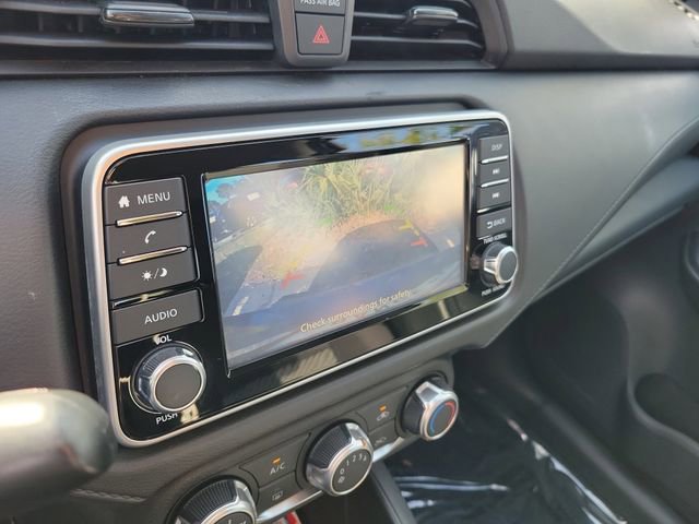 Used 2021 Nissan Versa S FWD image 18