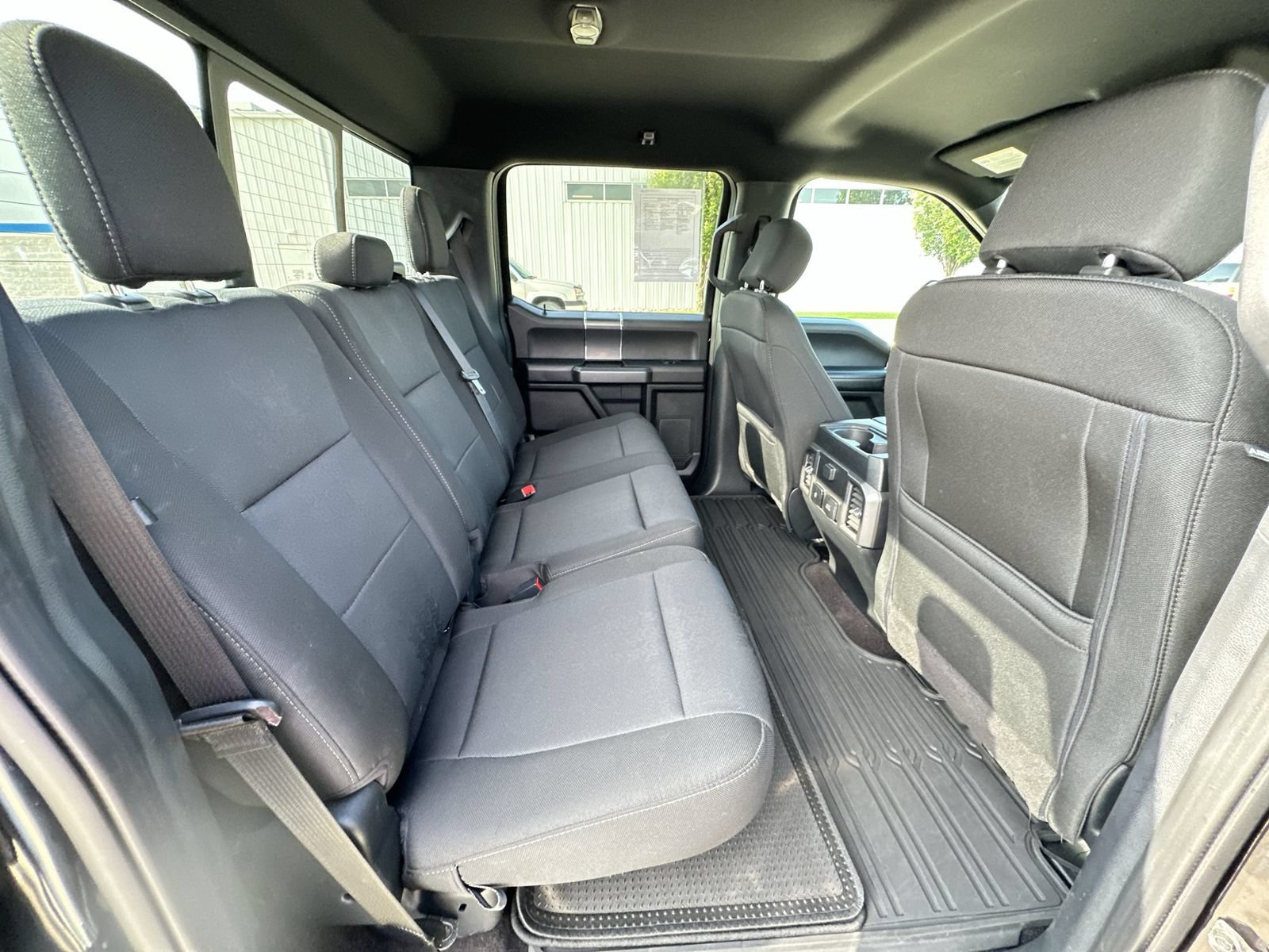 Used 2020 Ford F150 XLT w/ Equipment Group 302A Luxury AWD/4WD image 25