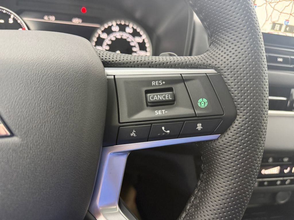 New 2026 Mitsubishi Outlander AWD image 35